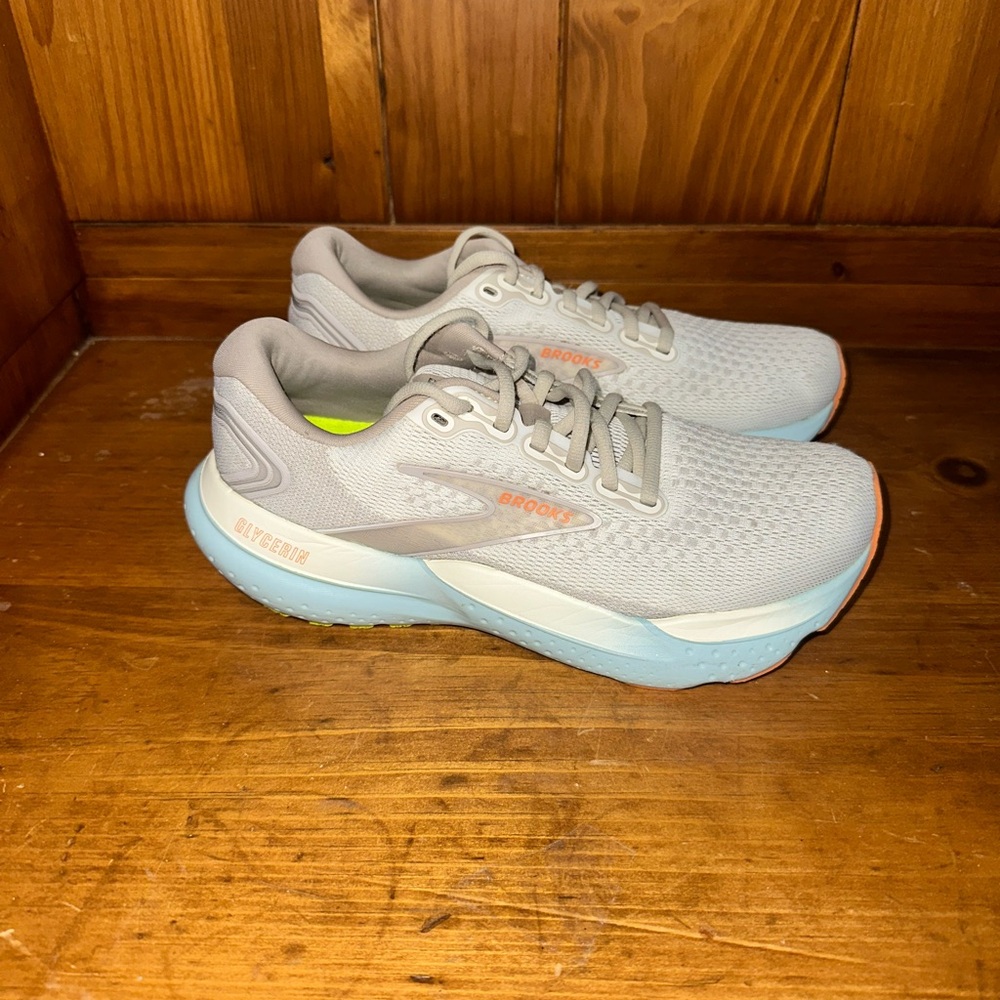 Brooks Women's Glycerin 21 running shoes- Coconut Aqua